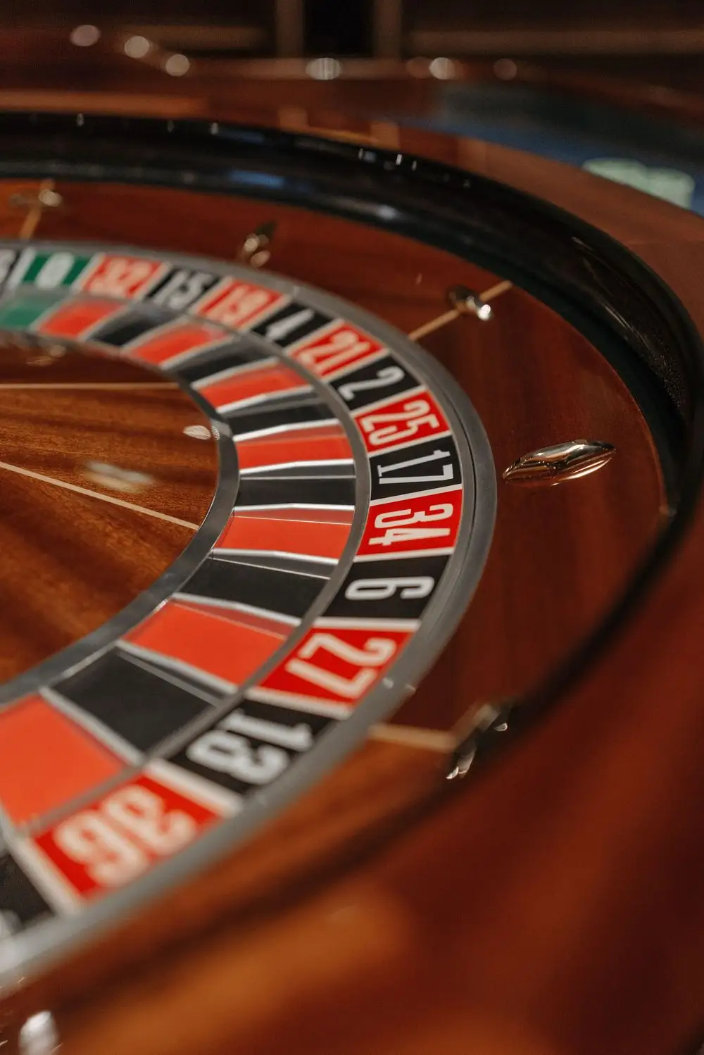 Roulette-inspired visual design detail